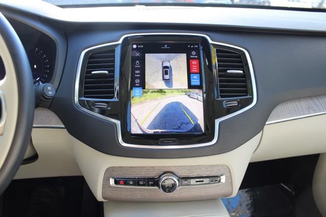 Certified 2024 Volvo XC90 B6 Plus w/ Protection Package AWD/4WD image 37