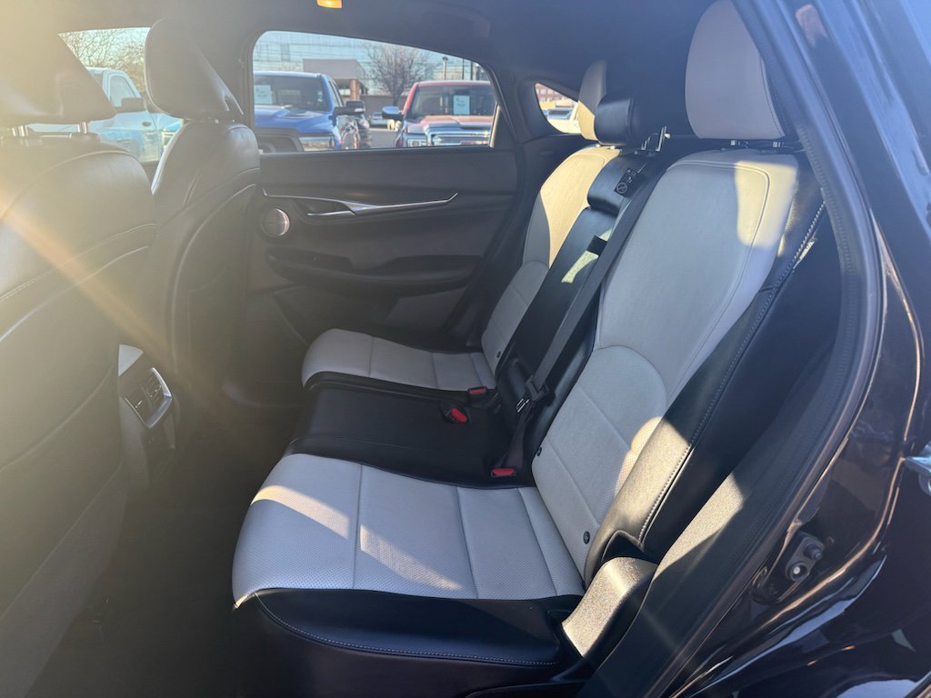 Used 2023 INFINITI QX55 Essential AWD/4WD image 18