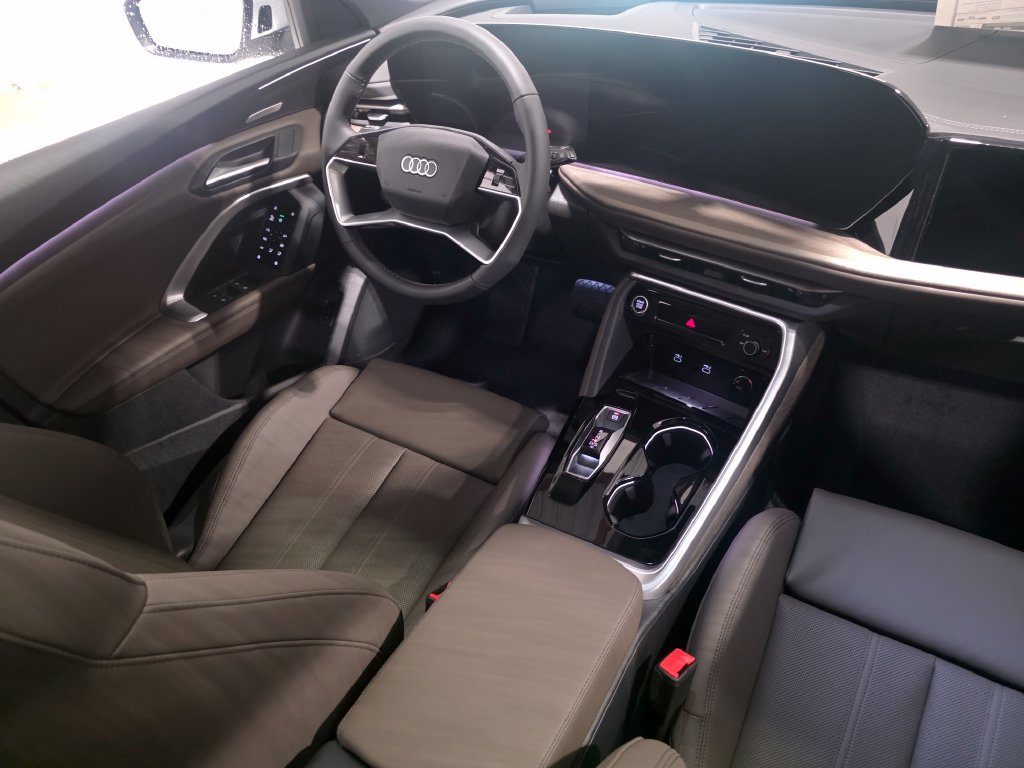 New 2026 Audi Q5 Prestige AWD/4WD image 14