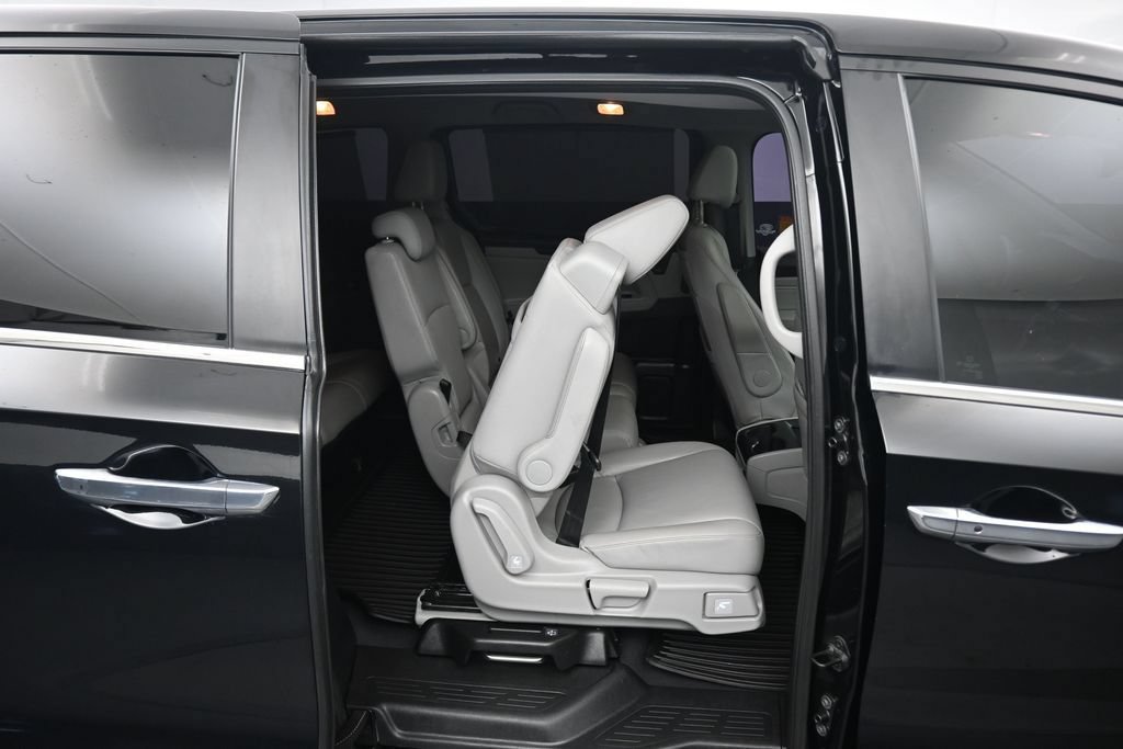 Used 2022 Honda Odyssey Touring image 52