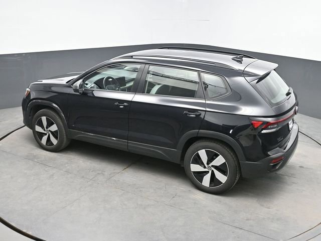 Used 2025 Volkswagen Taos S AWD/4WD image 25