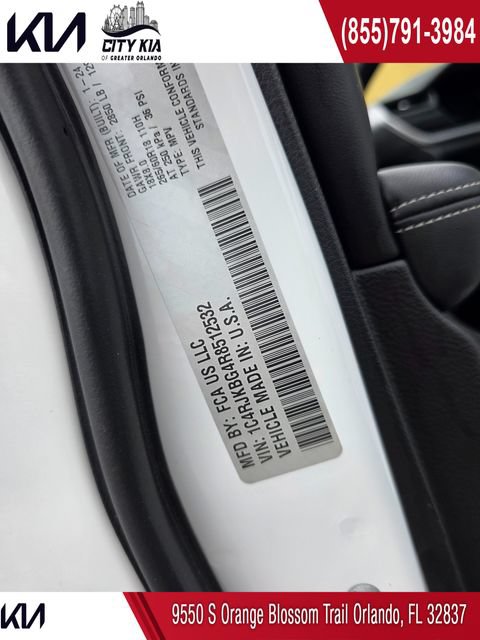 Used 2024 Jeep Grand Cherokee L Limited AWD/4WD image 22