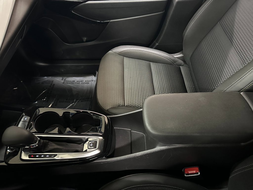 Used 2024 Chevrolet Trax LT image 27