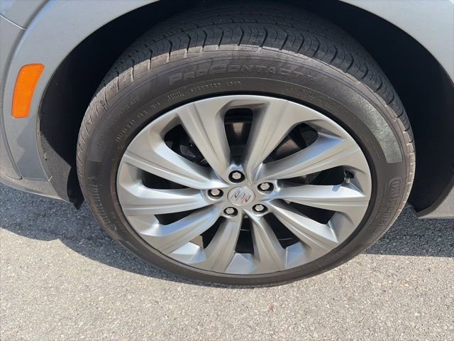 Used 2025 Buick Envista Avenir image 10