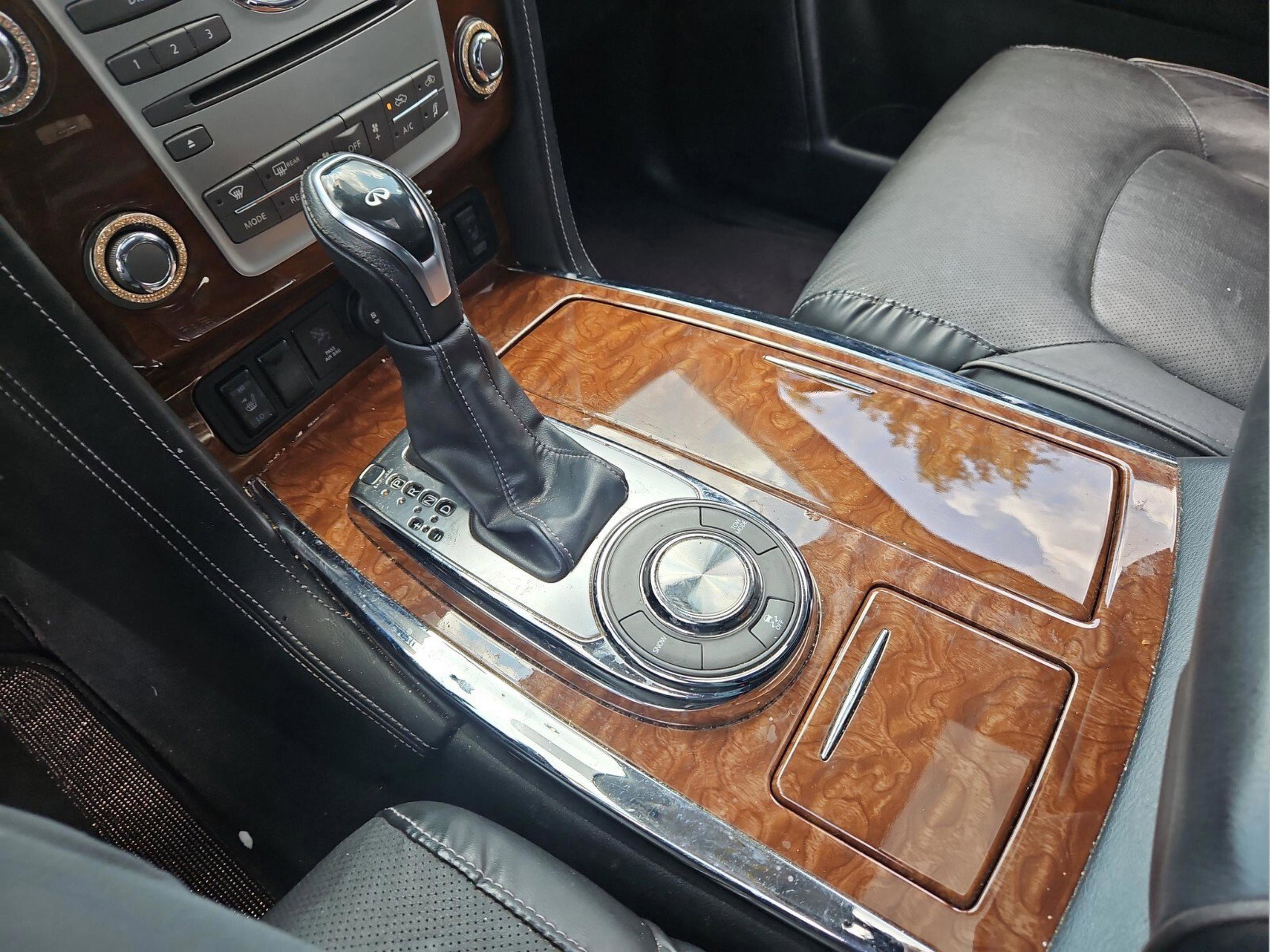 Used 2019 INFINITI QX80 Luxe image 7