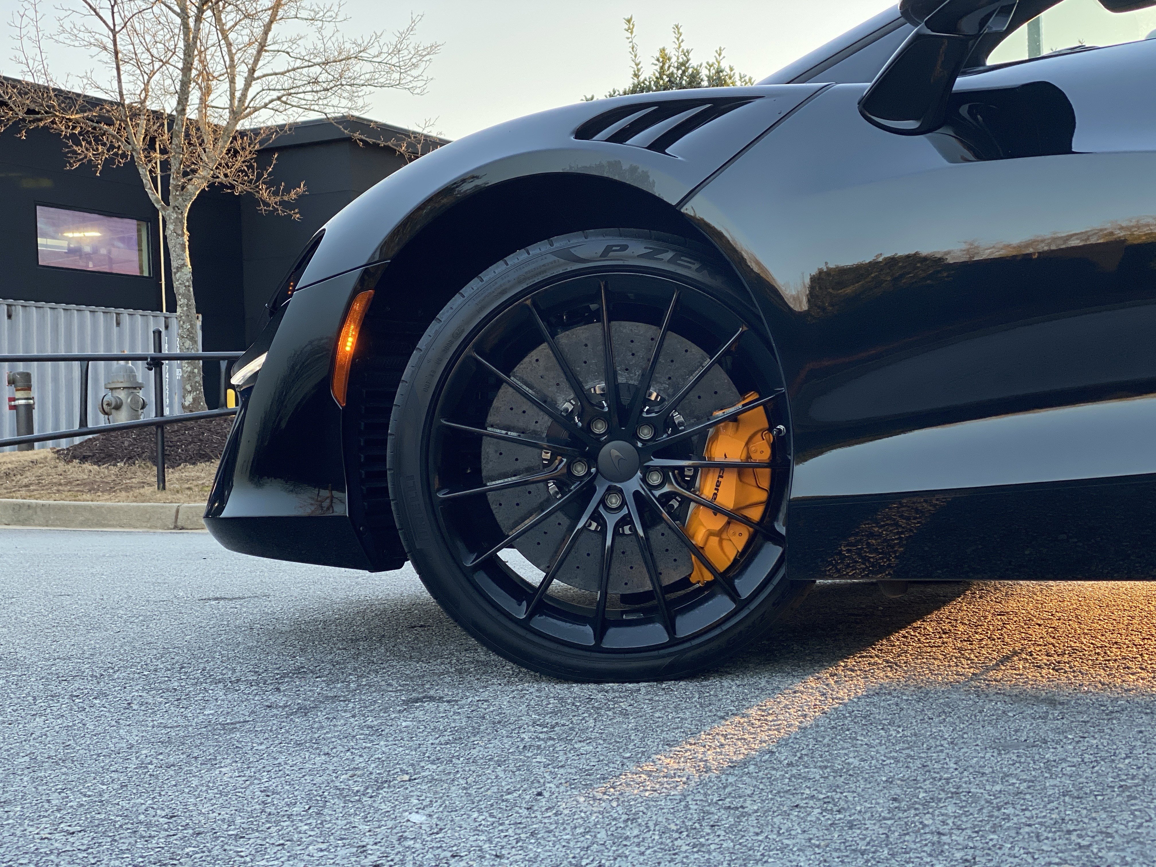 Used 2025 McLaren Artura Spider image 11