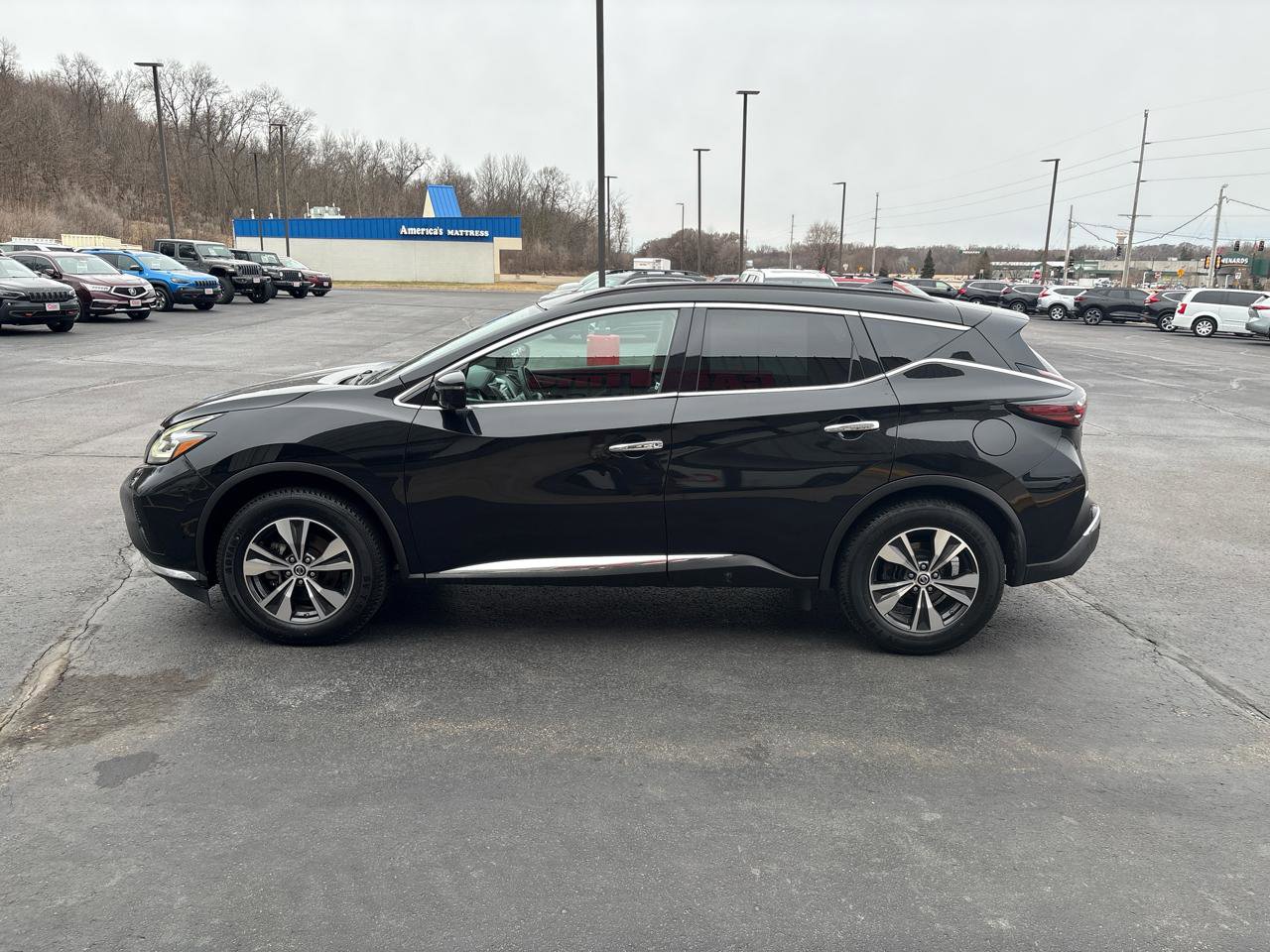Used 2019 Nissan Murano SV w/ Premium Package image 5