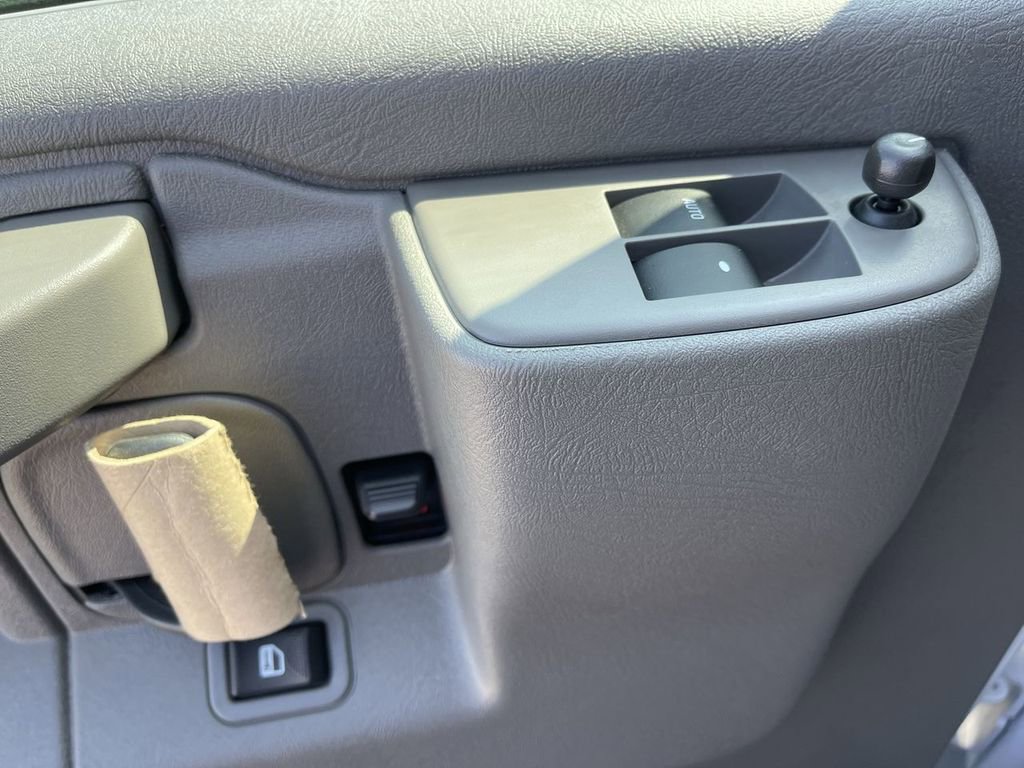 New 2025 Chevrolet Express 2500 w/ Driver Convenience Package image 8