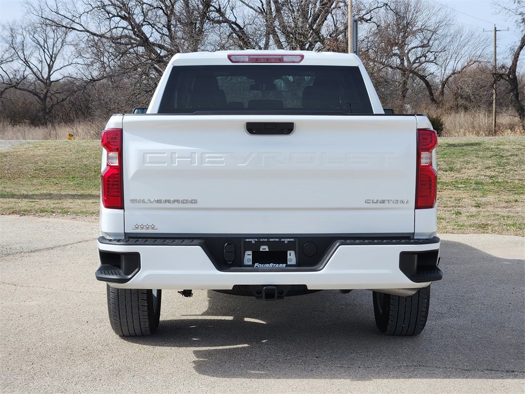 Used 2022 Chevrolet Silverado 1500 Custom image 6