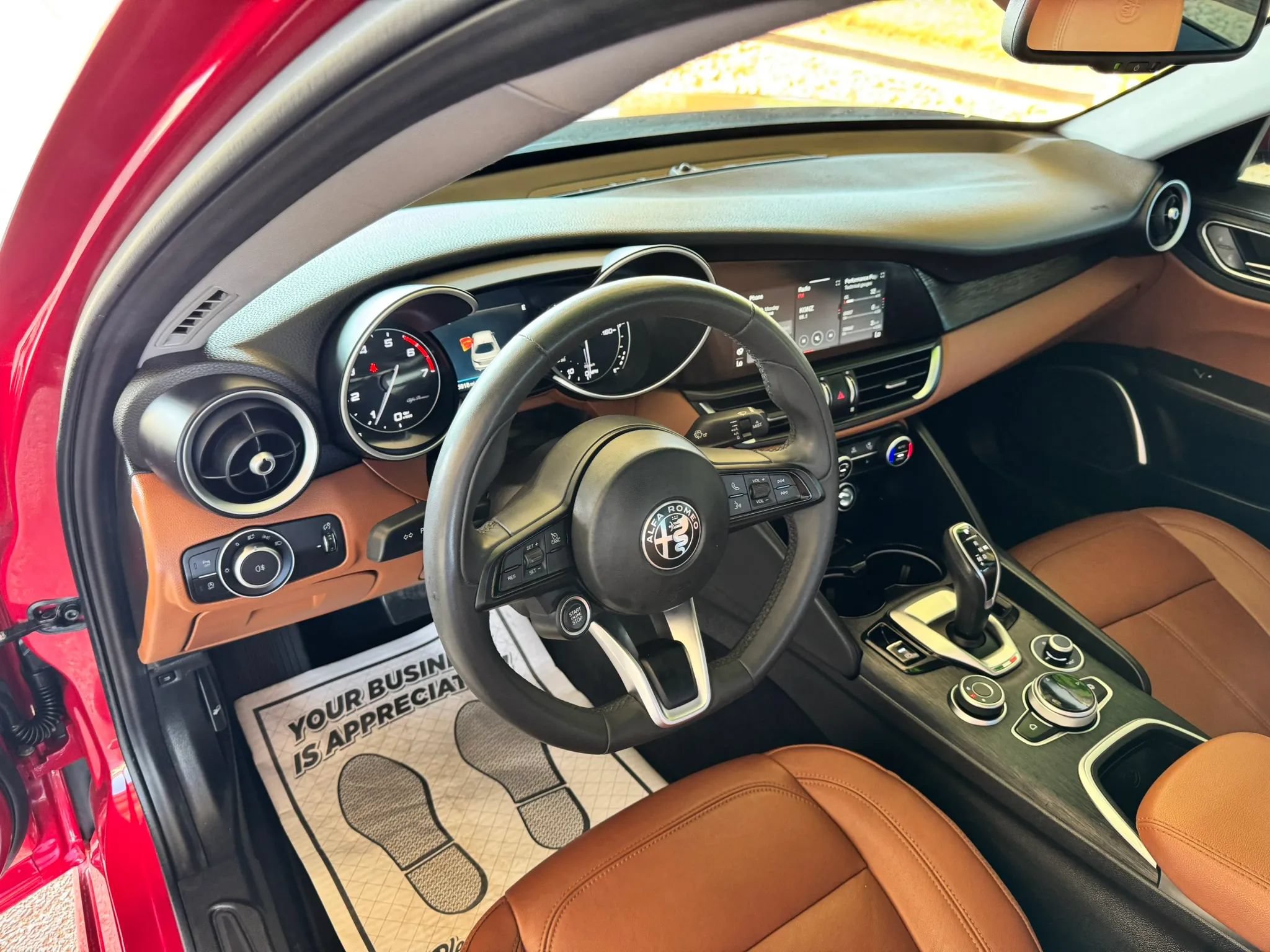 Used 2021 Alfa Romeo Giulia Sprint w/ Cold Weather Package AWD/4WD image 10