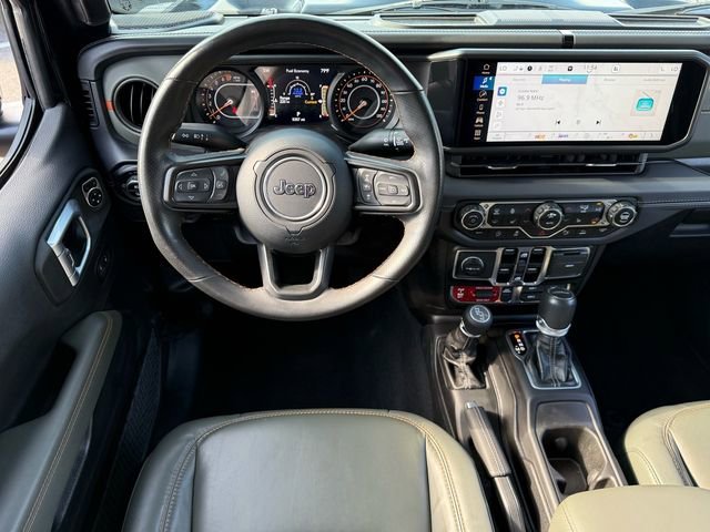 Used 2024 Jeep Gladiator Mojave w/ Safety Group image 6