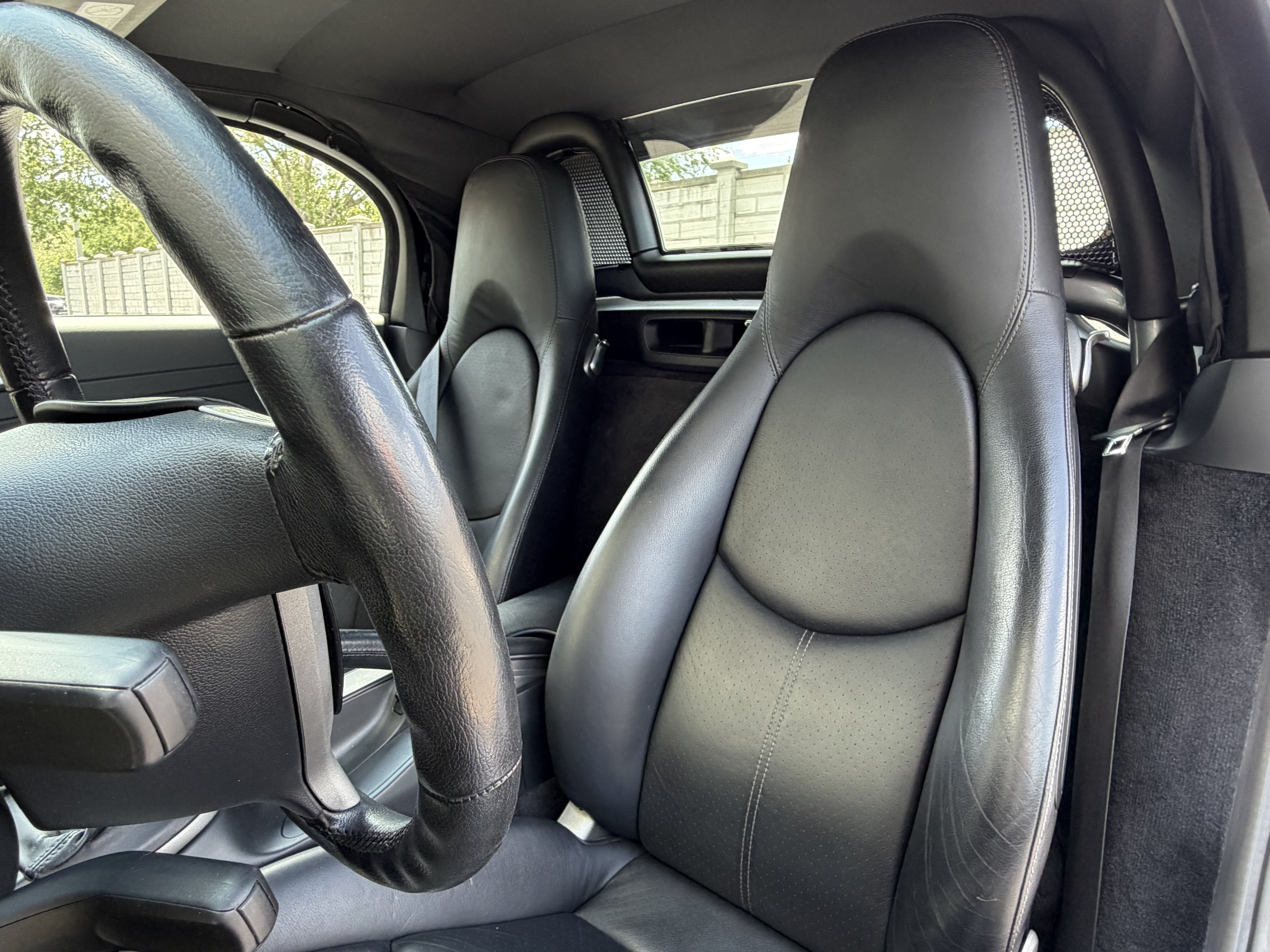Used 2005 Porsche Boxster RWD image 5