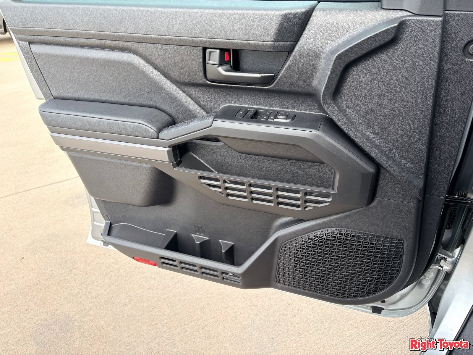 New 2026 Toyota Tacoma SR5 RWD image 18