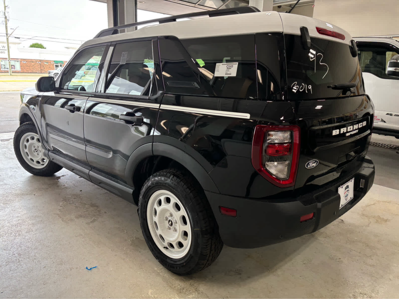 New 2026 Ford Bronco Sport Heritage w/ Convenience Package AWD/4WD image 5