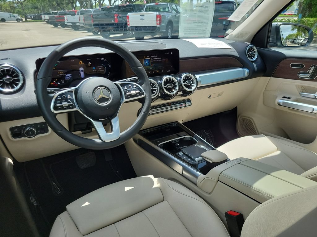 Used 2023 Mercedes-Benz GLB 250 image 13