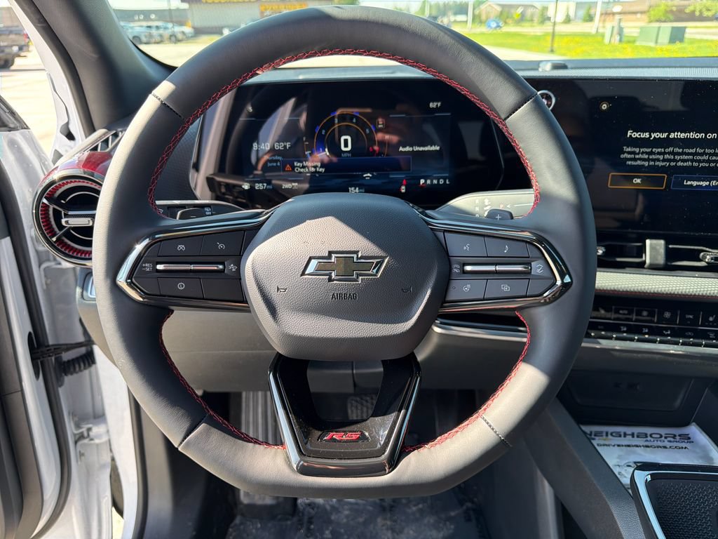 New 2026 Chevrolet Equinox RS w/ Convenience Package III AWD/4WD image 13