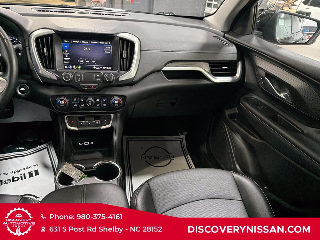 Used 2024 GMC Terrain SLT AWD/4WD image 35