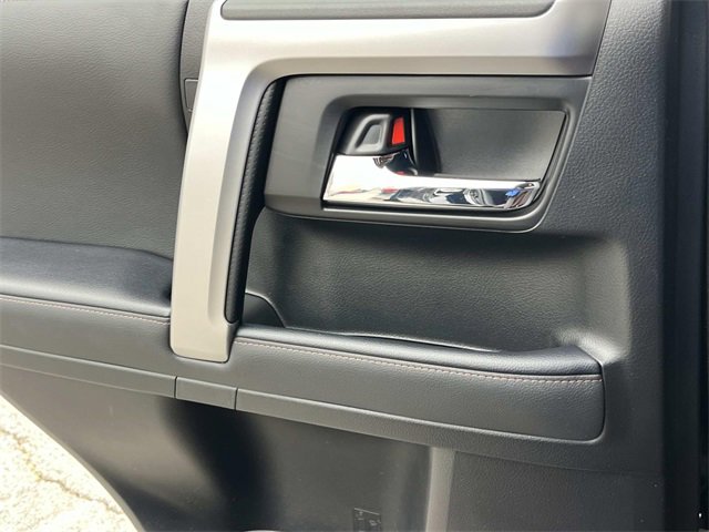 Used 2023 Toyota 4Runner Limited image 19