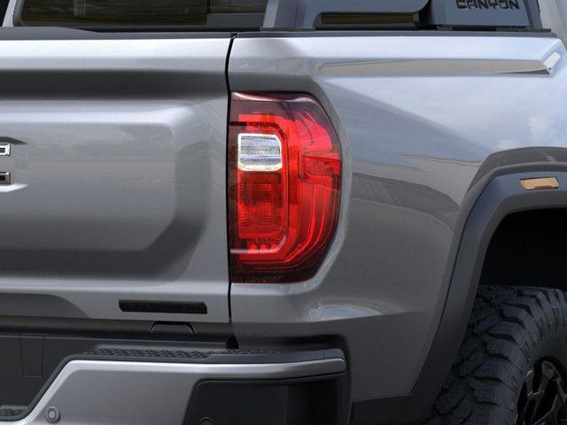 New 2026 GMC Canyon Elevation w/ LPO, Sports Bar Package image 11