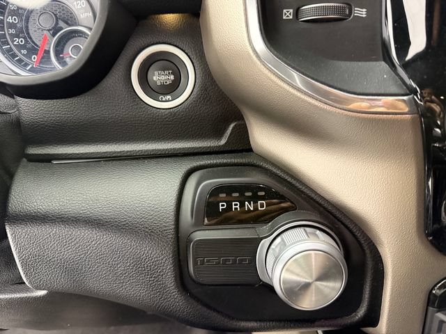 Used 2019 RAM 1500 Laramie RWD image 11
