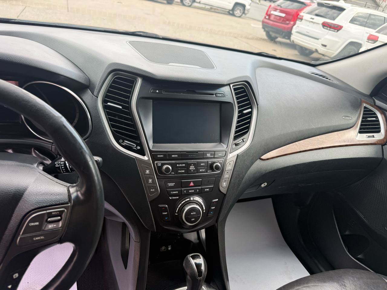 Used 2018 Hyundai Santa Fe Limited AWD/4WD image 30