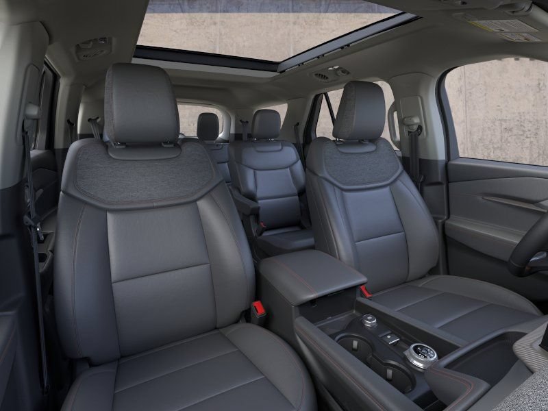 New 2026 Ford Explorer Active w/ Active Comfort Package AWD/4WD image 12