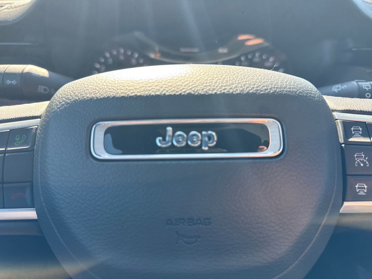 Used 2024 Jeep Compass Trailhawk image 25