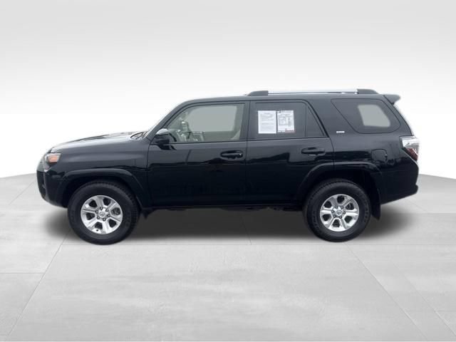 Used 2022 Toyota 4Runner SR5 RWD image 2