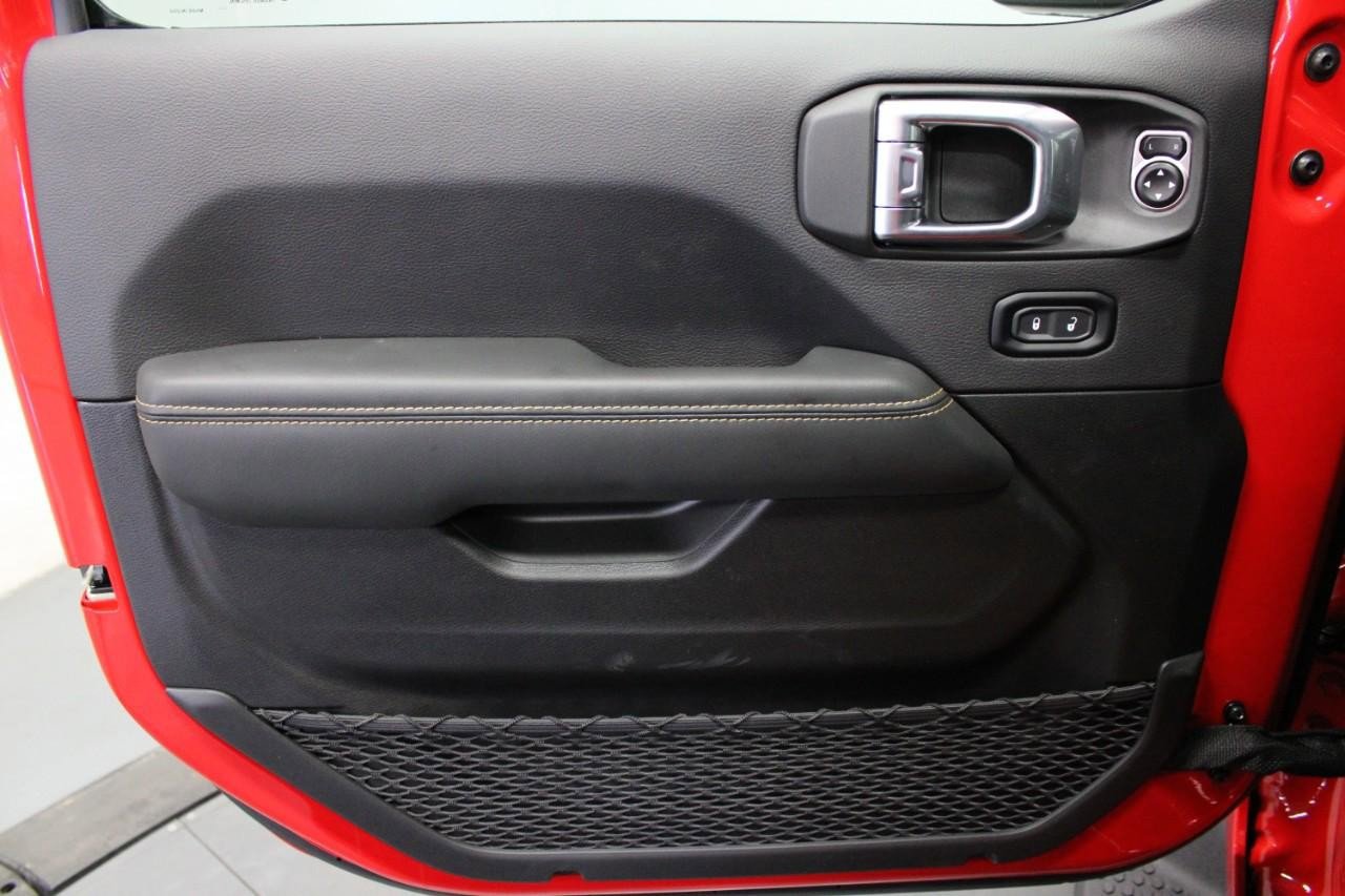 New 2024 Jeep Wrangler Sahara image 9