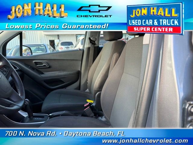Used 2020 Chevrolet Trax LS image 15
