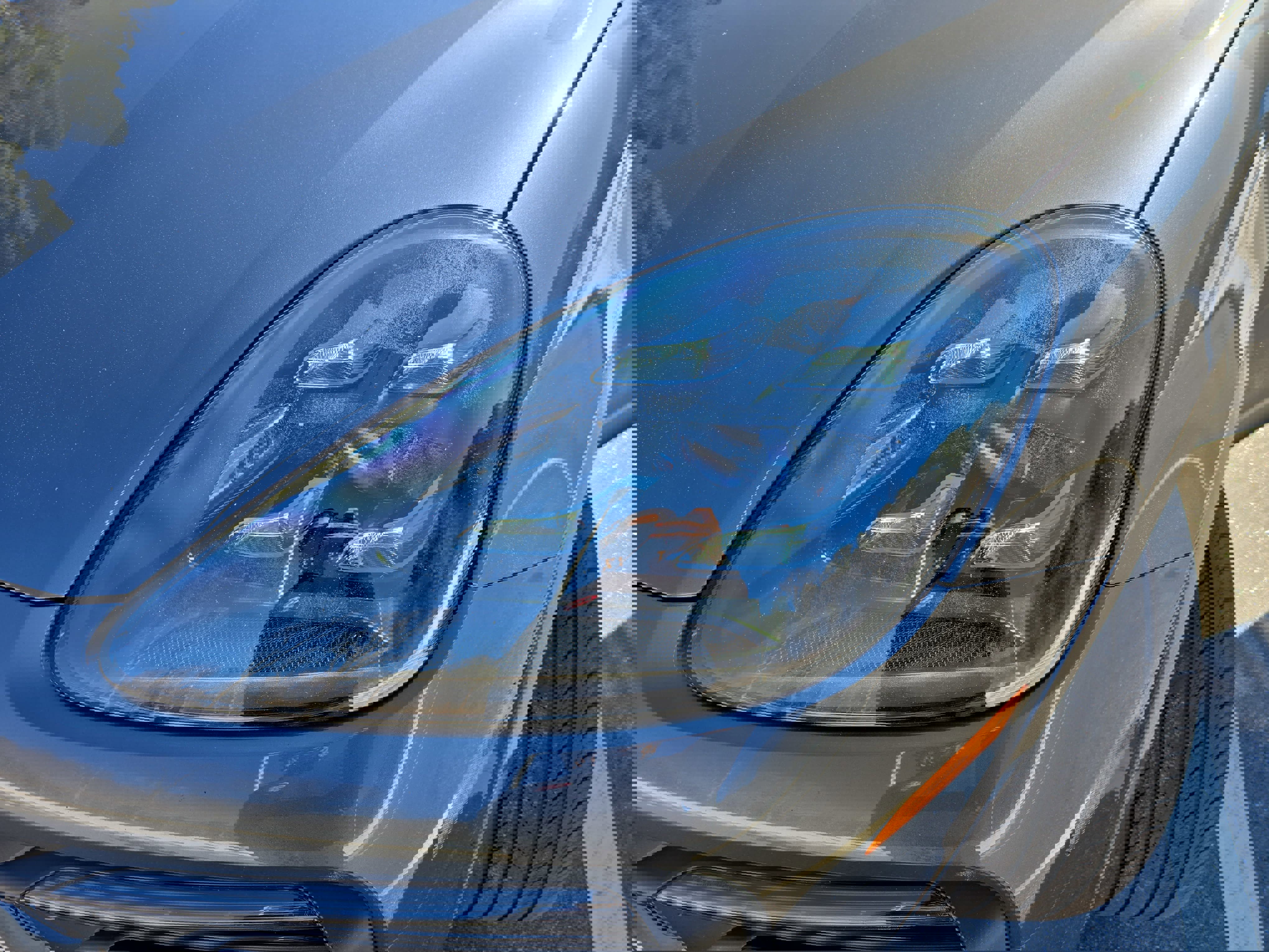 Used 2020 Porsche Cayenne image 34