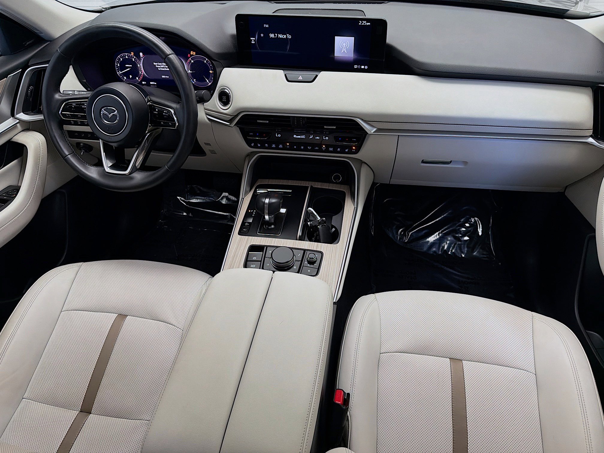 Used 2025 MAZDA CX-90 3.3 Turbo S w/ Premium Package image 12