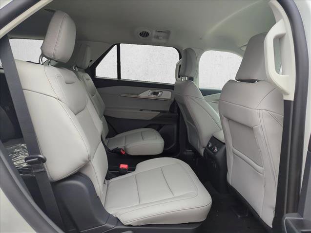 New 2025 Ford Explorer Active w/ Active Comfort Package image 15
