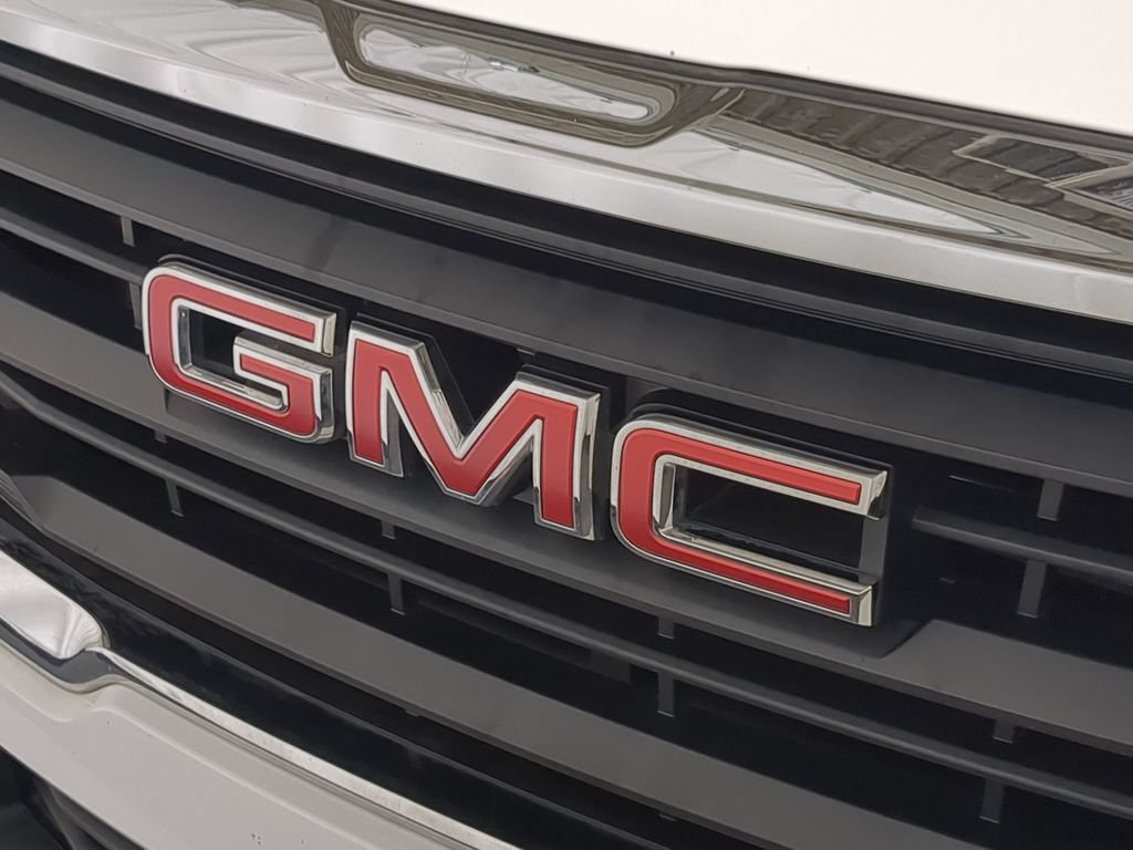 Used 2023 GMC Terrain SLE w/ Driver Convenience Package AWD/4WD image 15