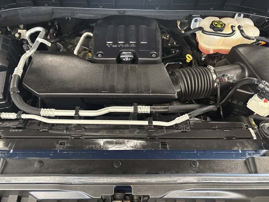 Used 2022 Chevrolet Silverado 1500 Custom AWD/4WD image 16