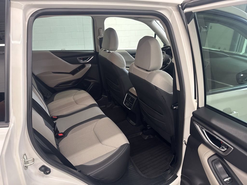 Used 2020 Subaru Forester Premium image 10