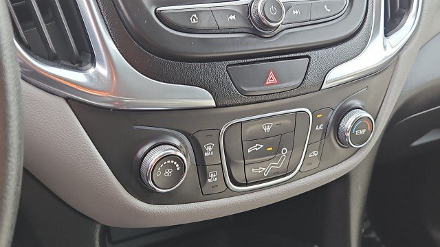 Used 2021 Chevrolet Equinox LS FWD image 17
