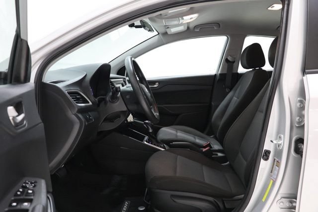 Used 2022 Hyundai Accent SE FWD image 15