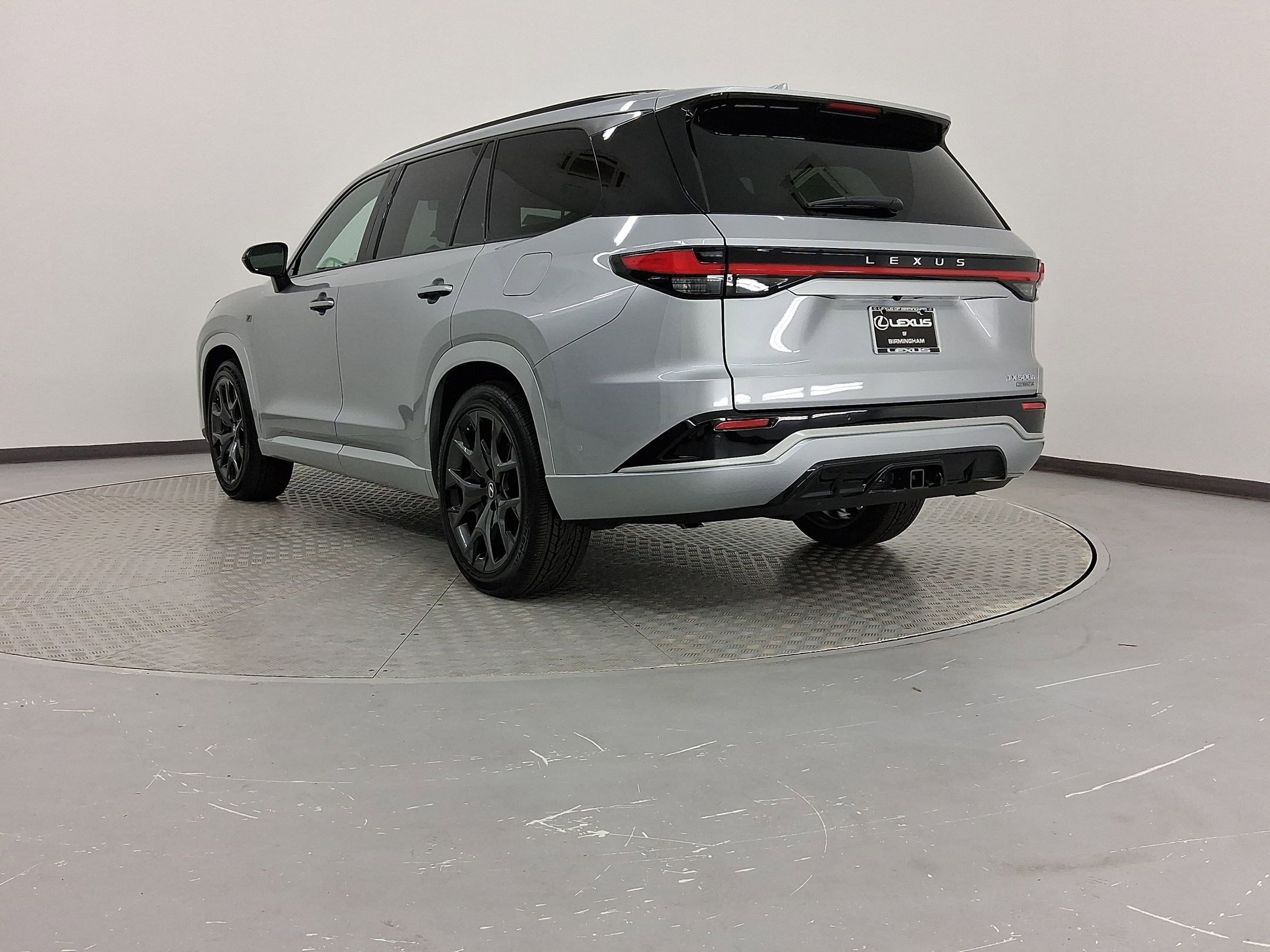 New 2026 Lexus TX 500h AWD image 3