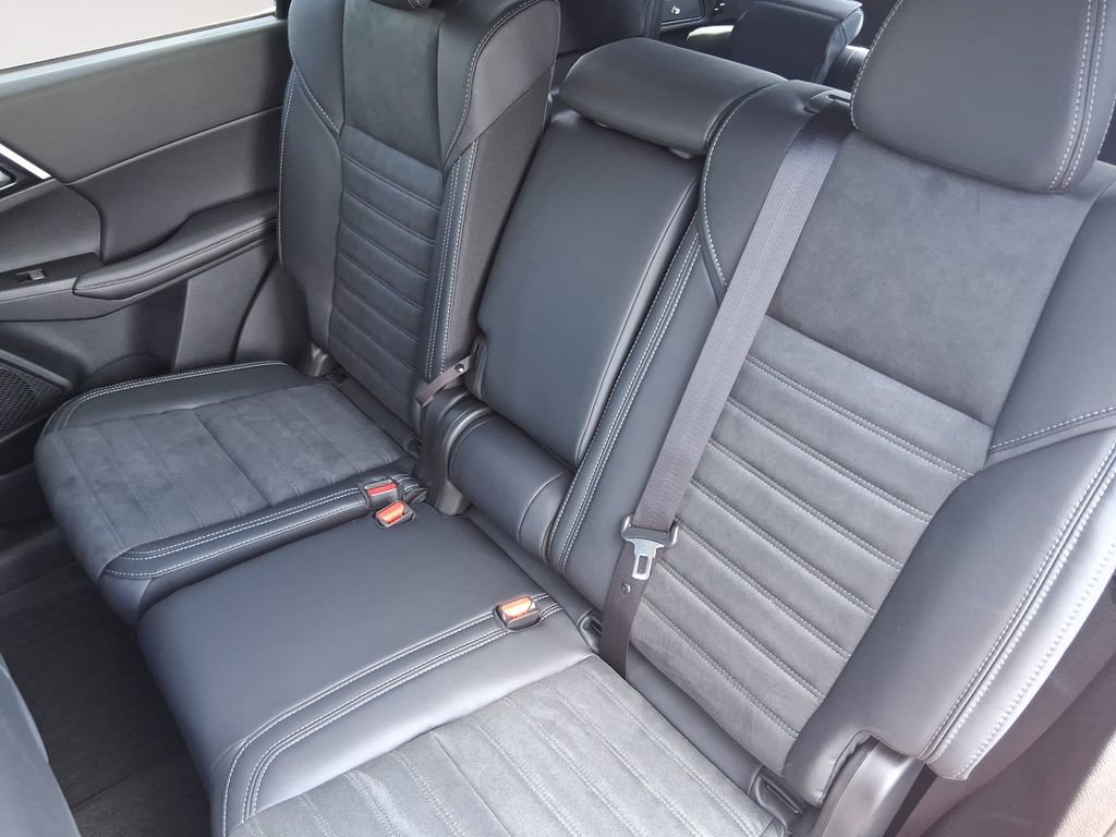 New 2026 Mitsubishi Outlander SE AWD/4WD image 13