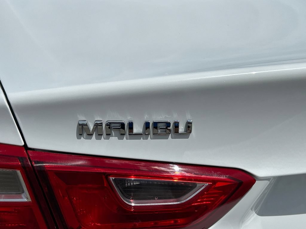 Used 2025 Chevrolet Malibu LT FWD image 5