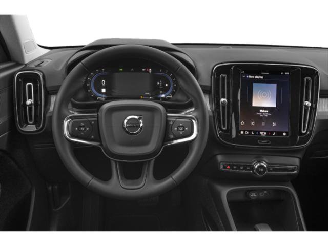 Used 2023 Volvo XC40 B5 Plus w/ Climate Package AWD/4WD image 7