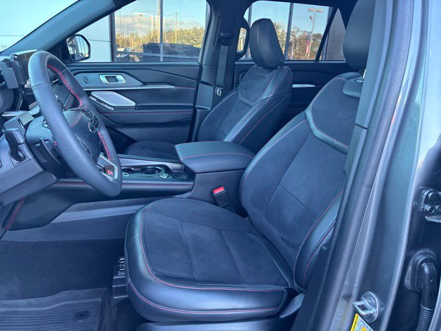 Used 2025 Ford Explorer ST w/ Sun And Sound Package AWD/4WD image 5