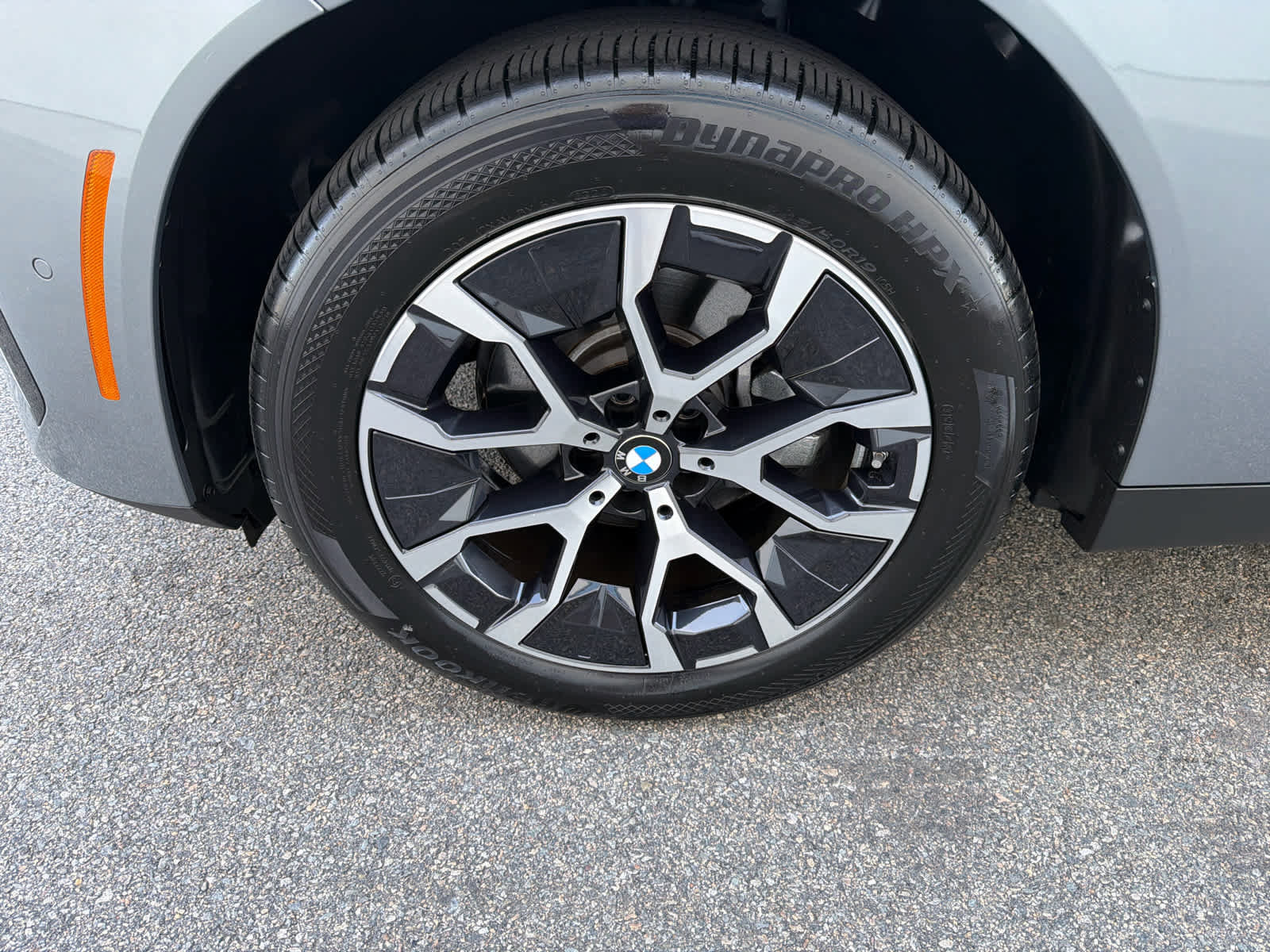 Used 2025 BMW X3 xDrive30i w/ Convenience Package image 5