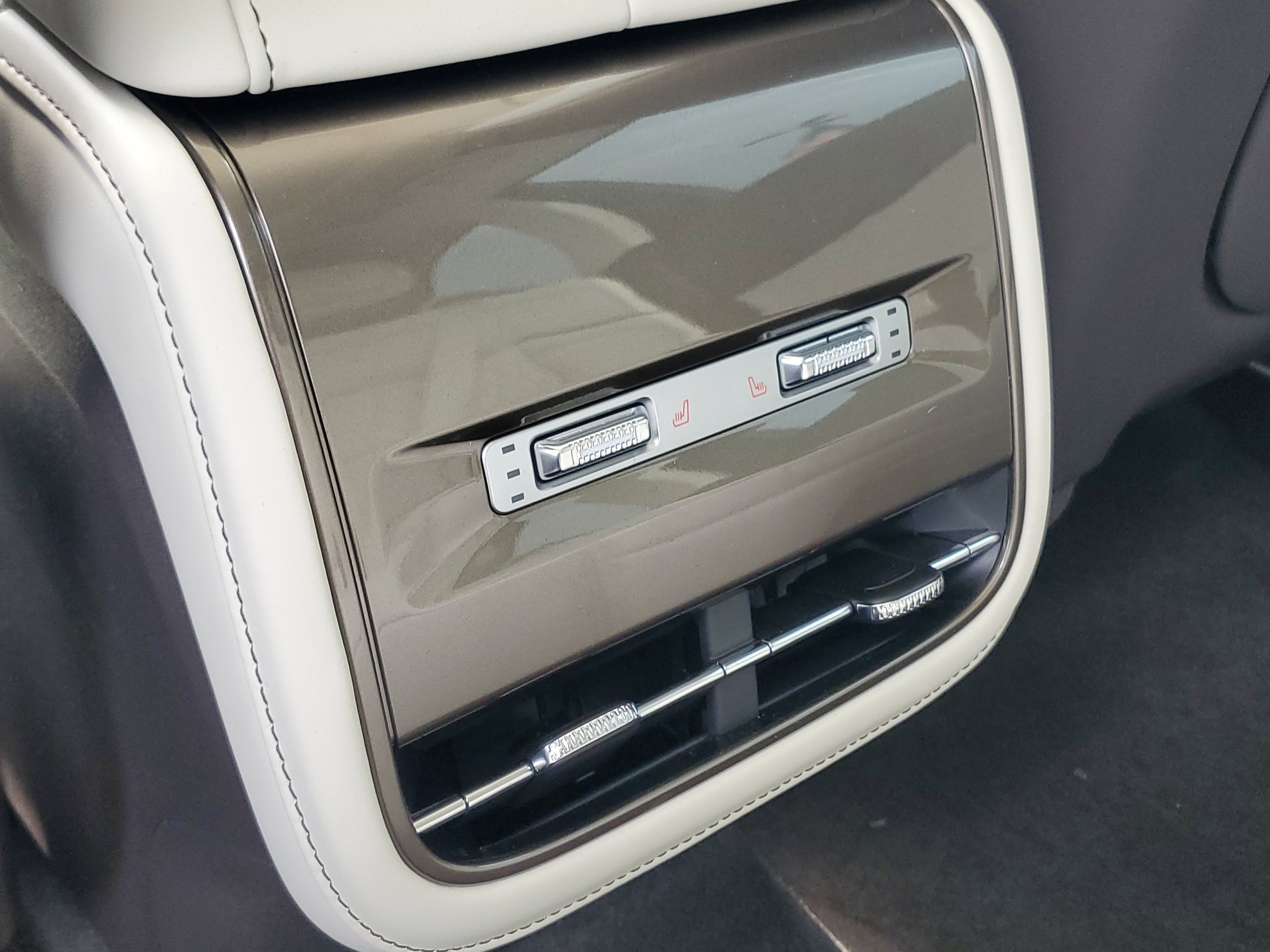 New 2026 Lincoln Nautilus Black Label AWD/4WD image 30