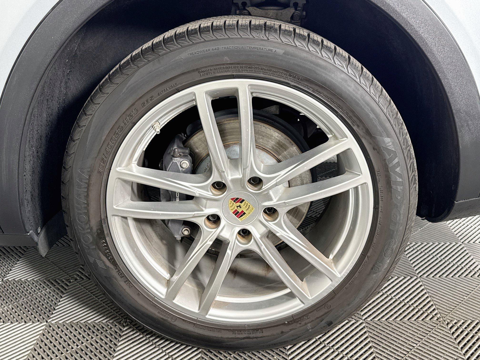 Used 2023 Porsche Cayenne AWD/4WD image 63