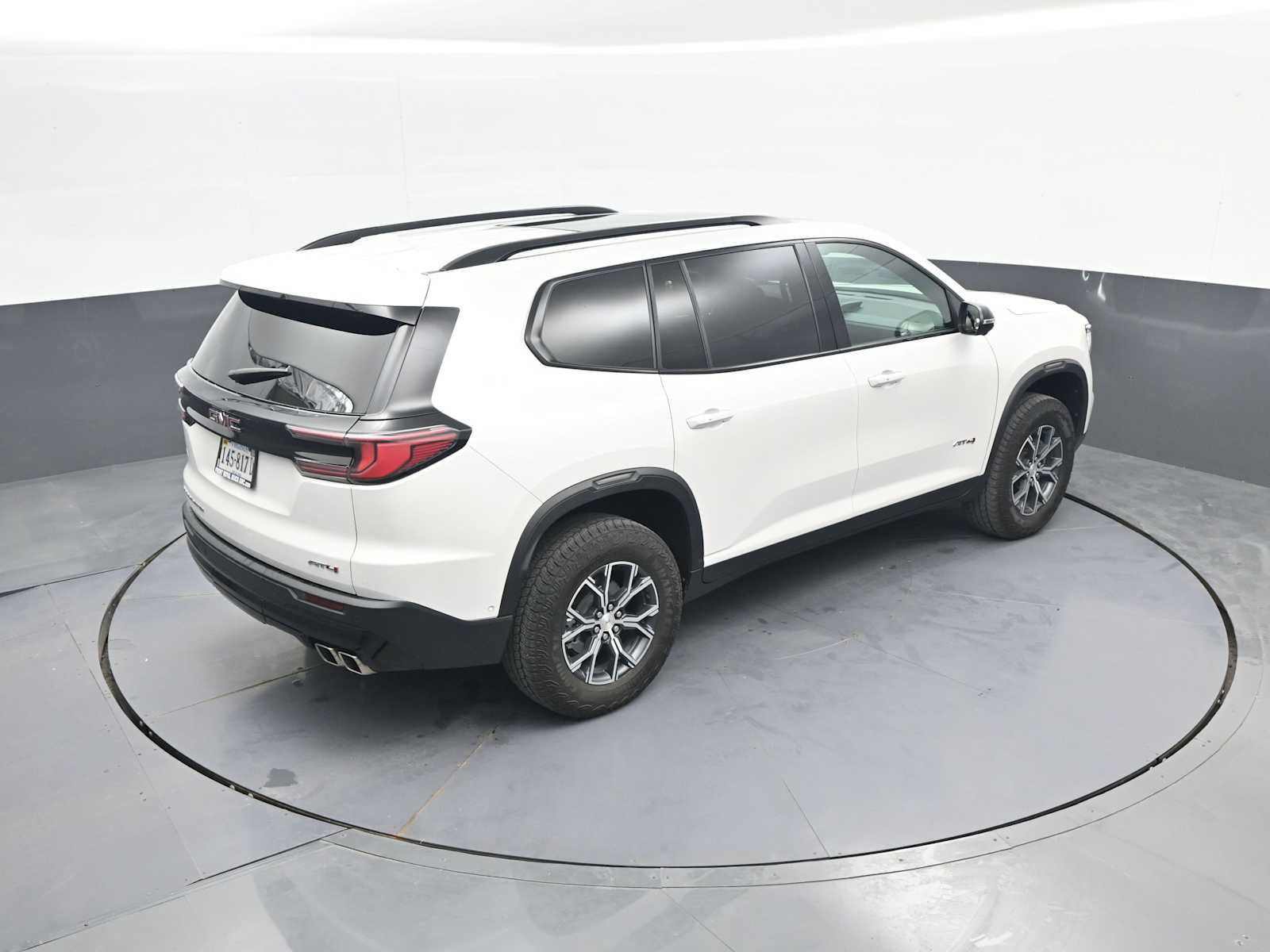 Used 2024 GMC Acadia AT4 w/ Super Cruise Package AWD/4WD image 37