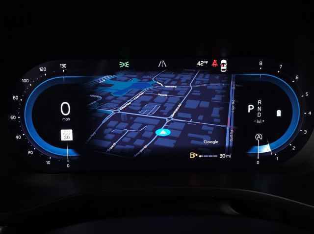 Certified 2023 Volvo XC60 B6 Ultimate w/ Climate Package image 23