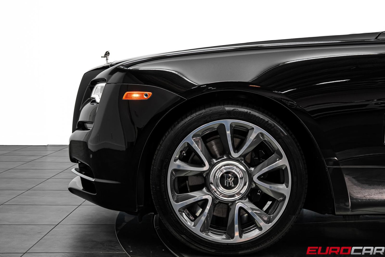Used 2019 Rolls-Royce Wraith RWD image 13