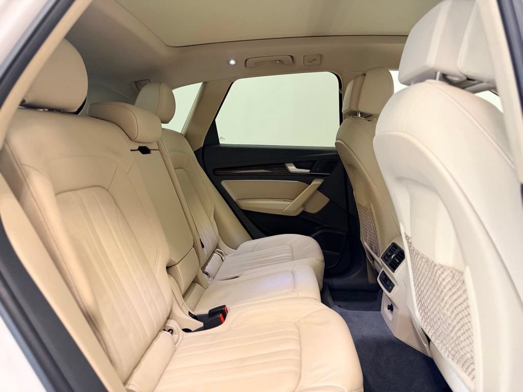 Used 2018 Audi Q5 2.0T Premium Plus w/ Premium Plus Package AWD/4WD image 22